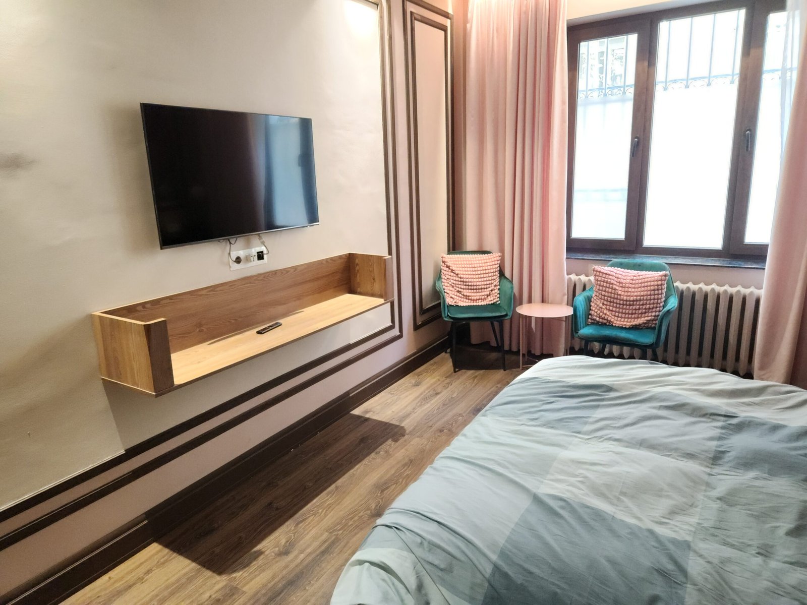 Smart TV in bedroom